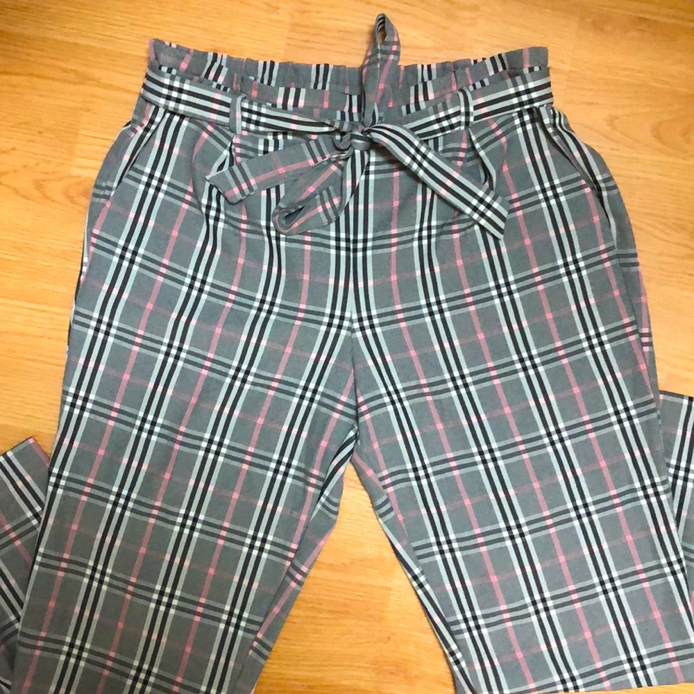 Plaid Pants w/ Tied Bow